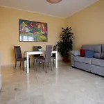 Casa Ginevra 아파트 타란토